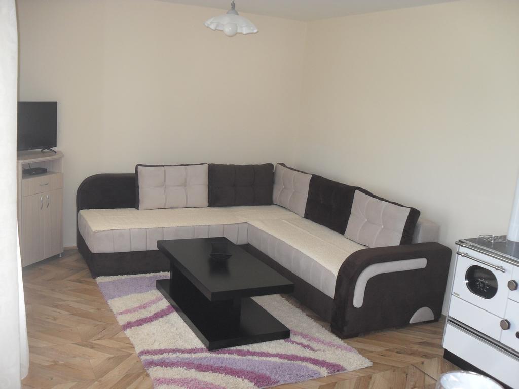 Apartment Baranin Pitomine