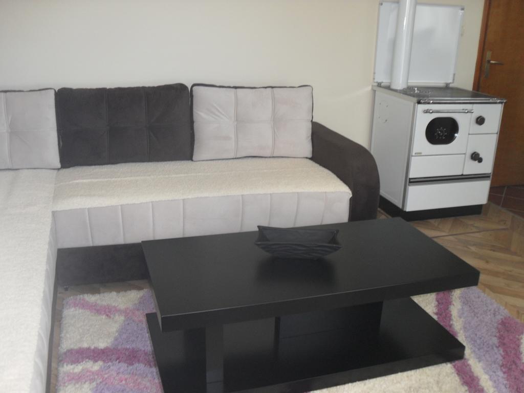 Apartment Baranin Pitomine *