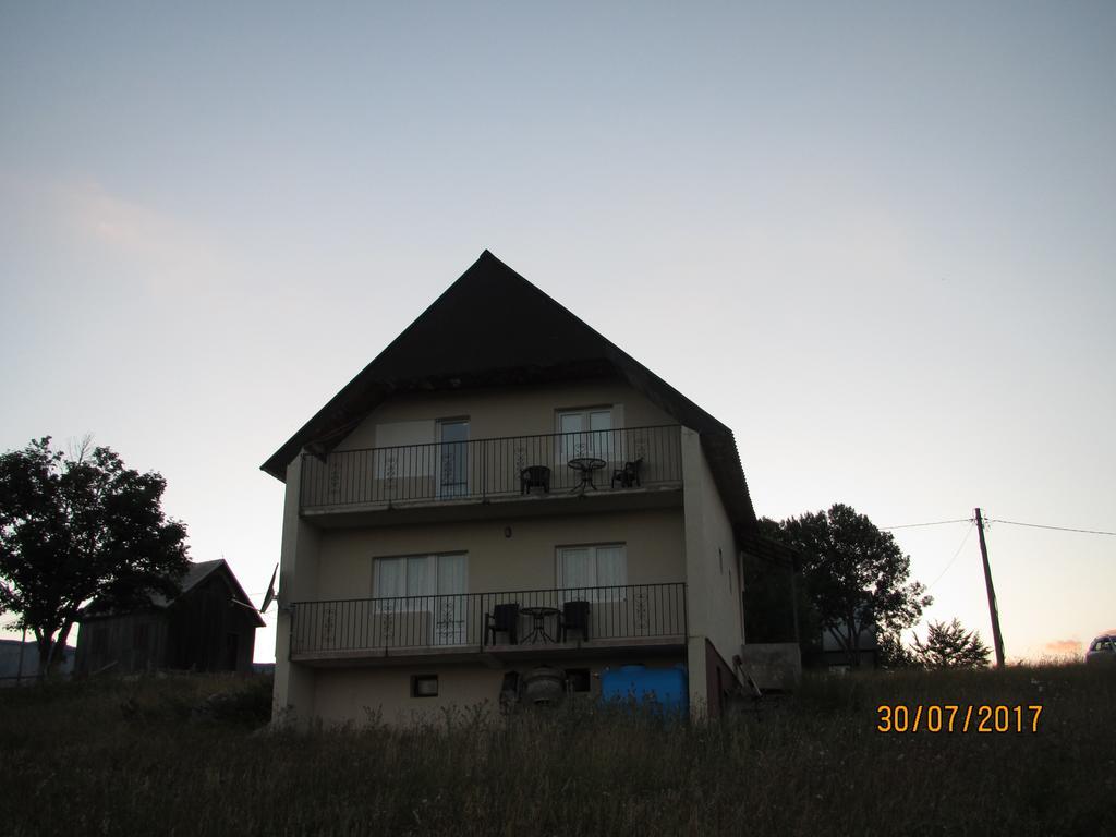 Apartment Baranin Pitomine *
